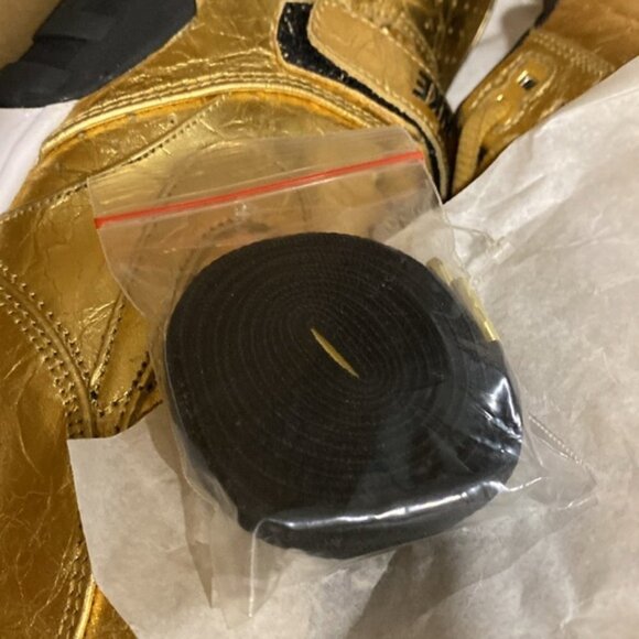 Nike Air Trainer 1 Premium Qs NFL Super Bowl 50 Metallic Gold 840169-700 sz - Picture 16 of 16